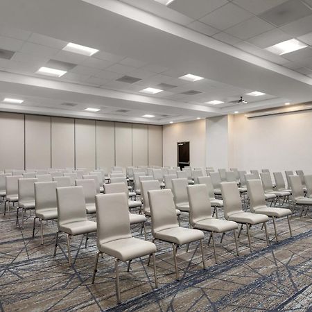 Holiday Inn Express Richmond By Ihg Екстериор снимка